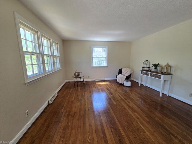 1416 Clark Avenue, Winston-salem, NC 27105