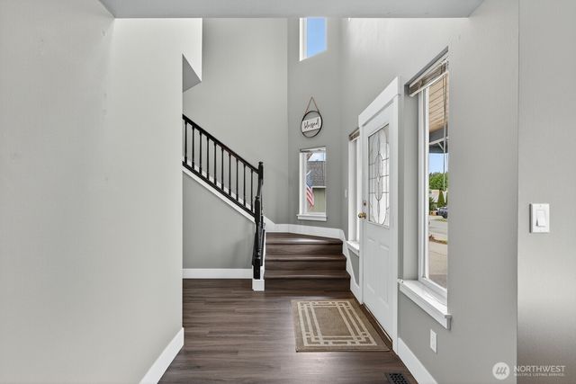 2215 37th Court, Anacortes, WA 98221