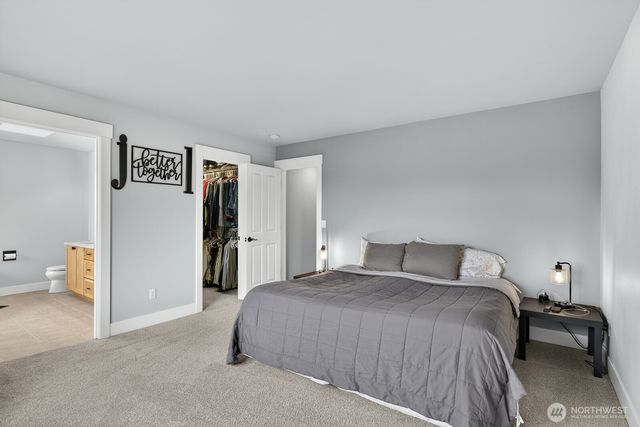 2215 37th Court, Anacortes, WA 98221