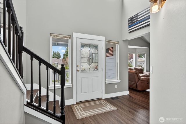 2215 37th Court, Anacortes, WA 98221