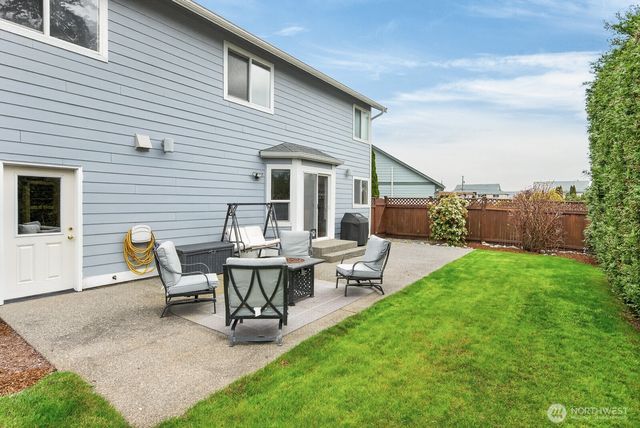 2215 37th Court, Anacortes, WA 98221