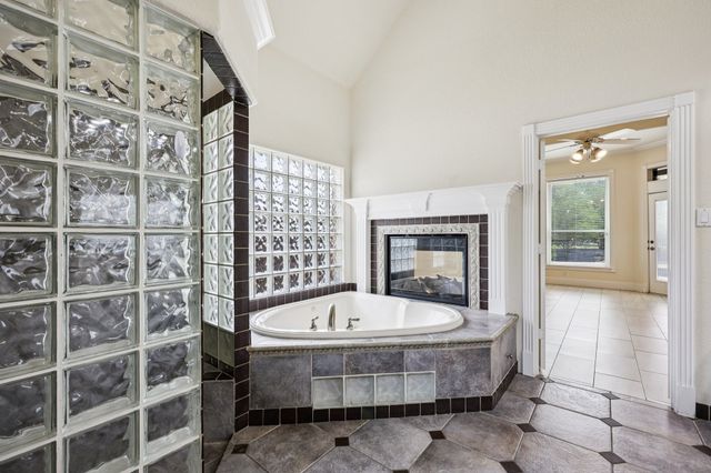 7260 Misty Glen Lane, Midlothian, TX 76065