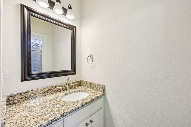 7260 Misty Glen Lane, Midlothian, TX 76065