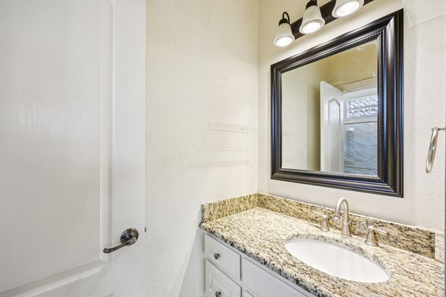 7260 Misty Glen Lane, Midlothian, TX 76065