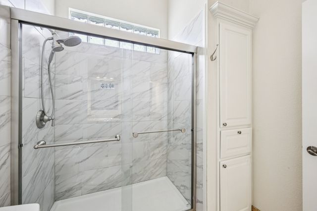 7260 Misty Glen Lane, Midlothian, TX 76065