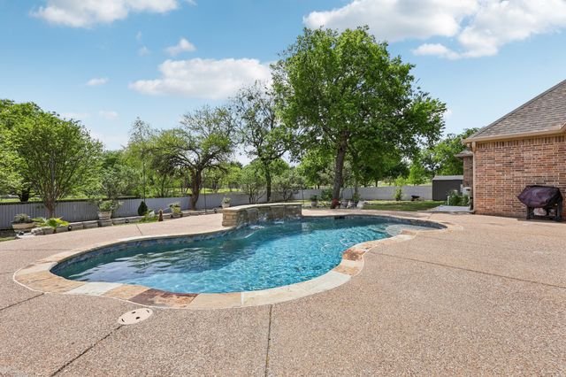 7260 Misty Glen Lane, Midlothian, TX 76065
