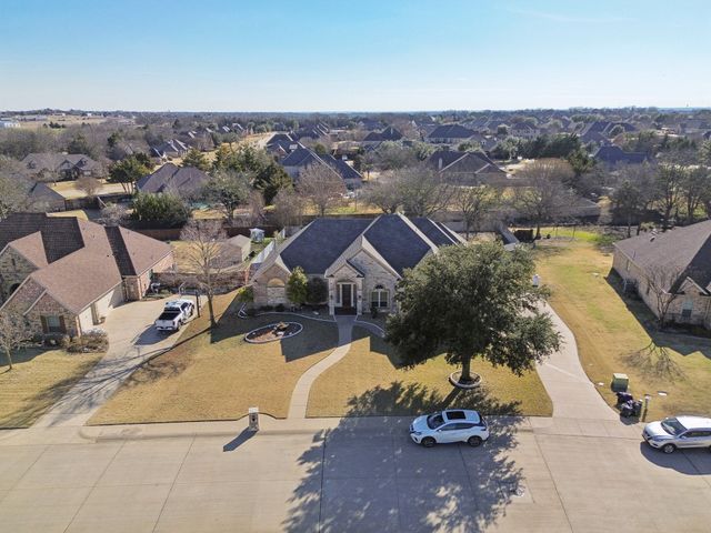 7260 Misty Glen Lane, Midlothian, TX 76065