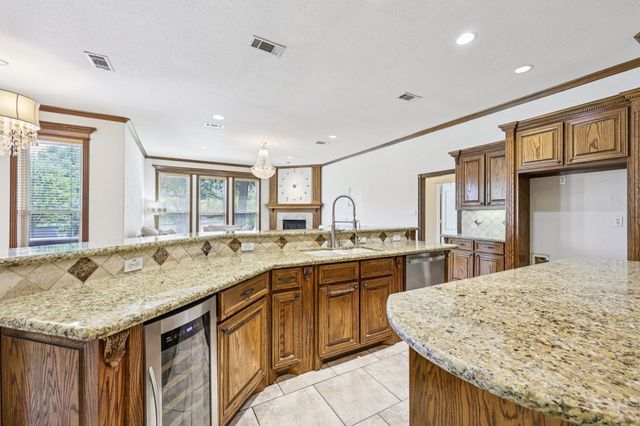 7260 Misty Glen Lane, Midlothian, TX 76065