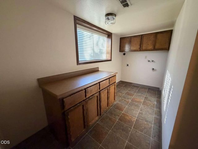 2586 Freedom Way, Medford, OR 97504