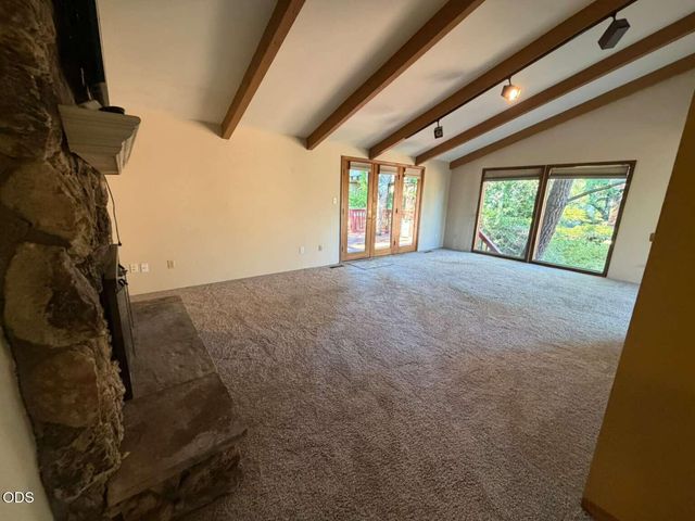 2586 Freedom Way, Medford, OR 97504