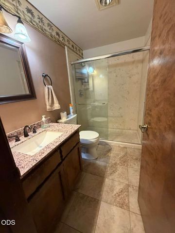2586 Freedom Way, Medford, OR 97504
