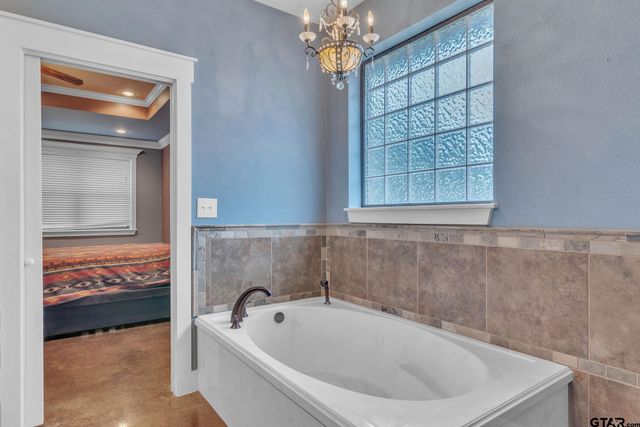 273 CR 4924, Troup, TX 75789