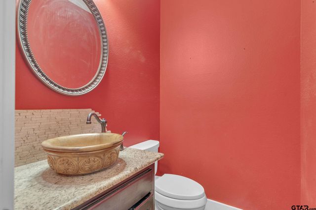 273 CR 4924, Troup, TX 75789