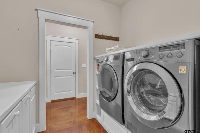 273 CR 4924, Troup, TX 75789