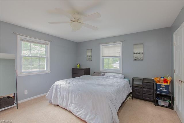 5343 Mapleton Street, Clemmons, NC 27012