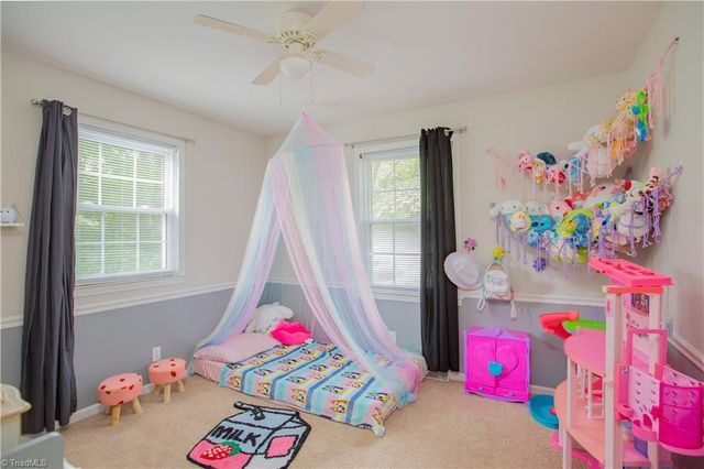 5343 Mapleton Street, Clemmons, NC 27012