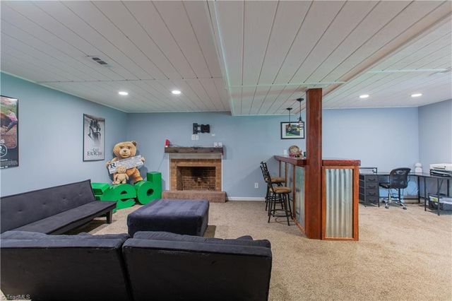 5343 Mapleton Street, Clemmons, NC 27012