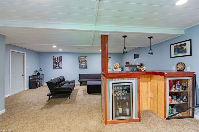 5343 Mapleton Street, Clemmons, NC 27012