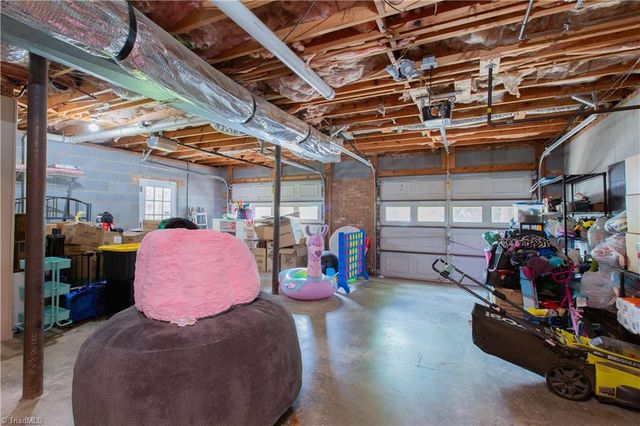 5343 Mapleton Street, Clemmons, NC 27012