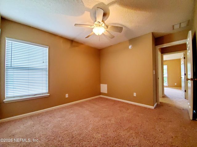 13988 FISH EAGLE Drive E, Jacksonville, FL 32226