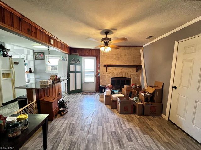 1425 20th Street, Greensboro, NC 27405