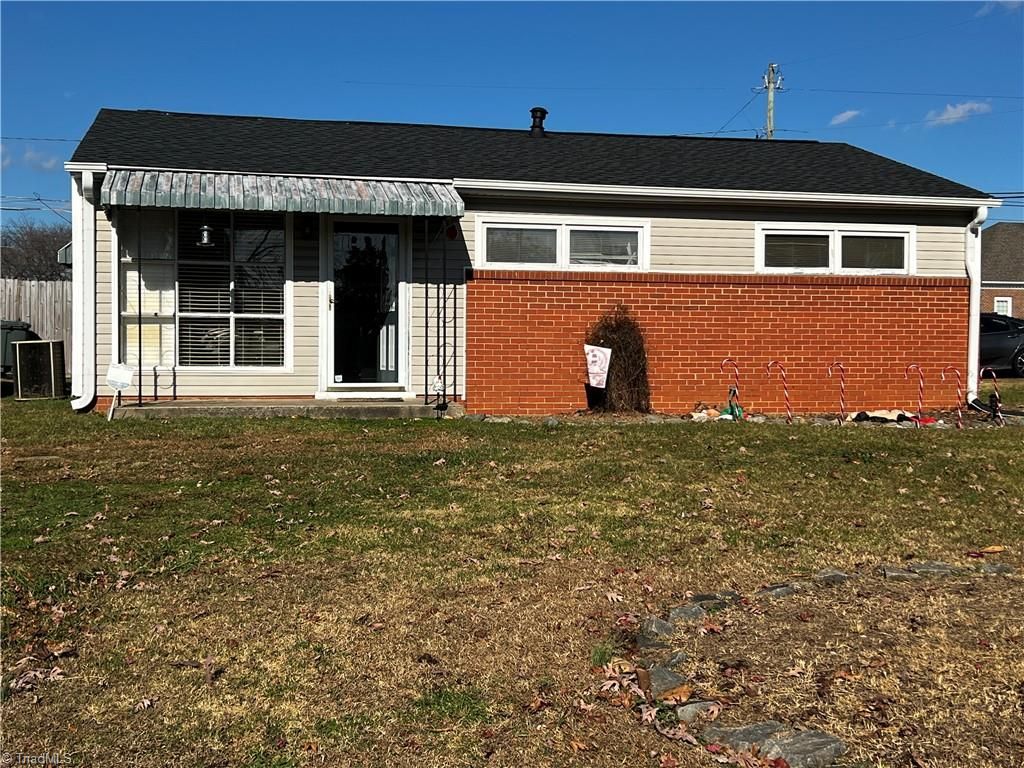 1425 20th Street, Greensboro, NC 27405