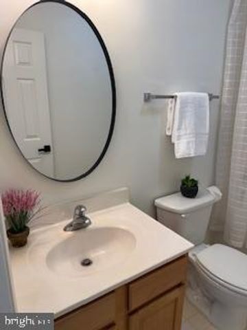 213 N VIEW CIR, Warrenton, VA 20186