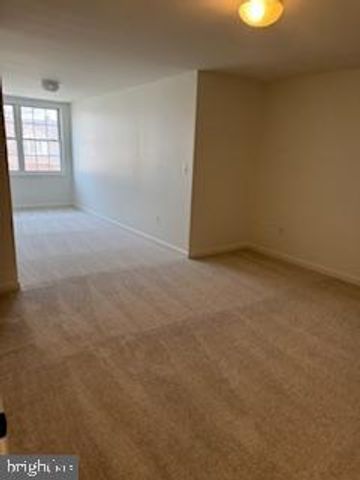 213 N VIEW CIR, Warrenton, VA 20186