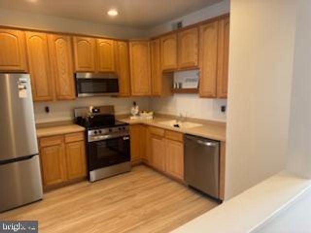 213 N VIEW CIR, Warrenton, VA 20186