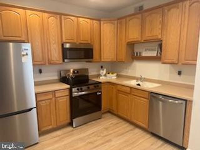 213 N VIEW CIR, Warrenton, VA 20186