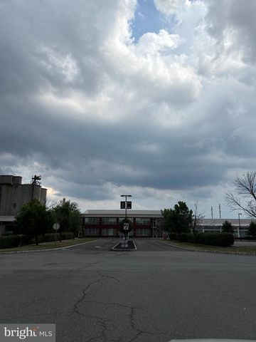 1321 SIERRA DR, Hamilton, NJ 08619