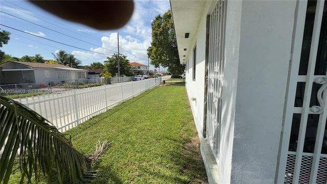 669 W 23rd Street, Hialeah, FL 33010