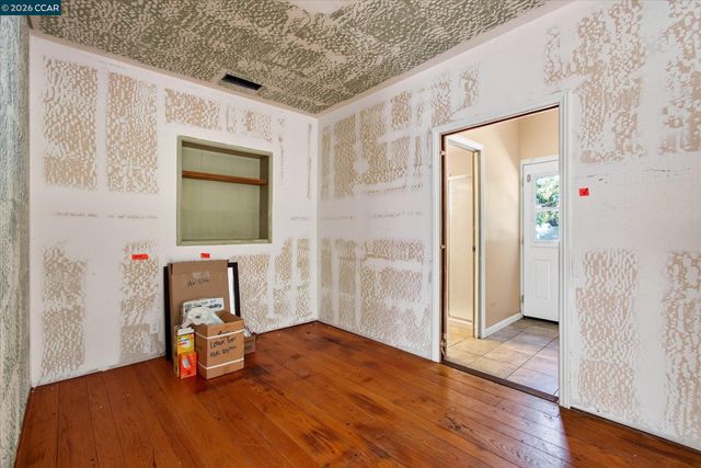 31 Laurel Ln., Richmond, CA 94803