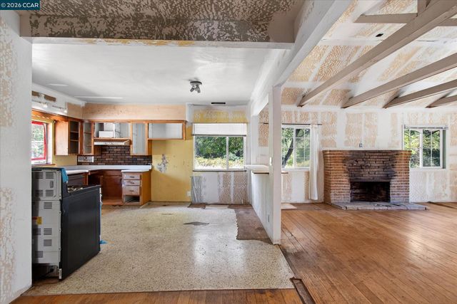 31 Laurel Ln., Richmond, CA 94803