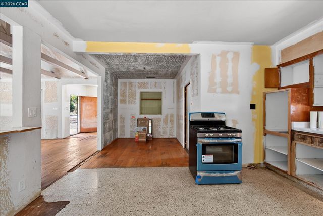 31 Laurel Ln., Richmond, CA 94803