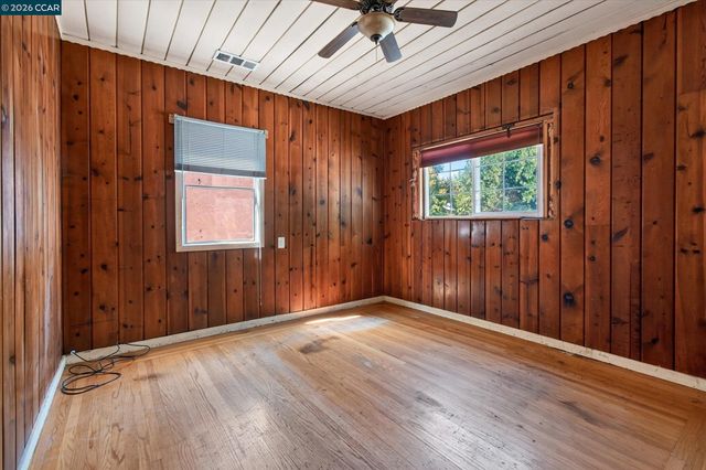 31 Laurel Ln., Richmond, CA 94803