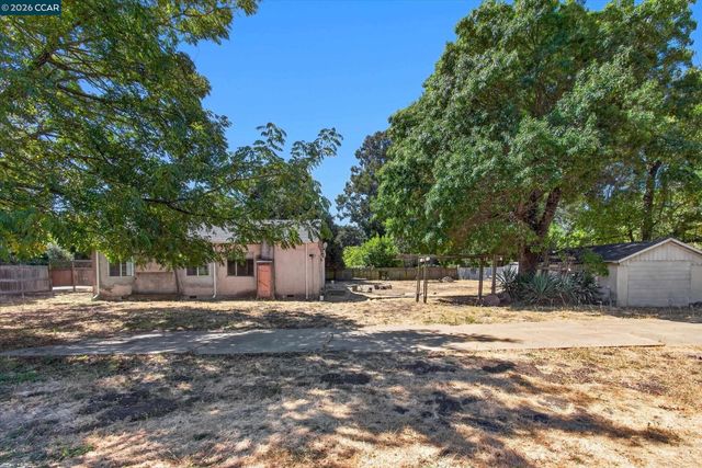 31 Laurel Ln., Richmond, CA 94803