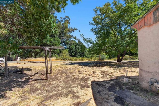 31 Laurel Ln., Richmond, CA 94803