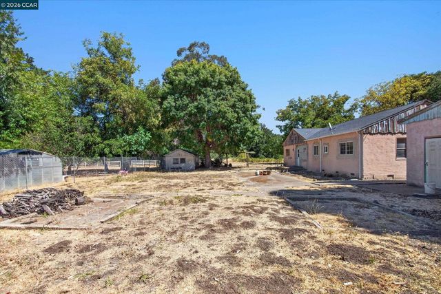 31 Laurel Ln., Richmond, CA 94803