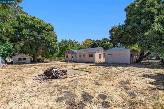 31 Laurel Ln., Richmond, CA 94803