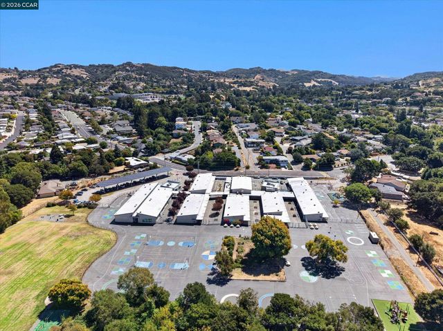 31 Laurel Ln., Richmond, CA 94803