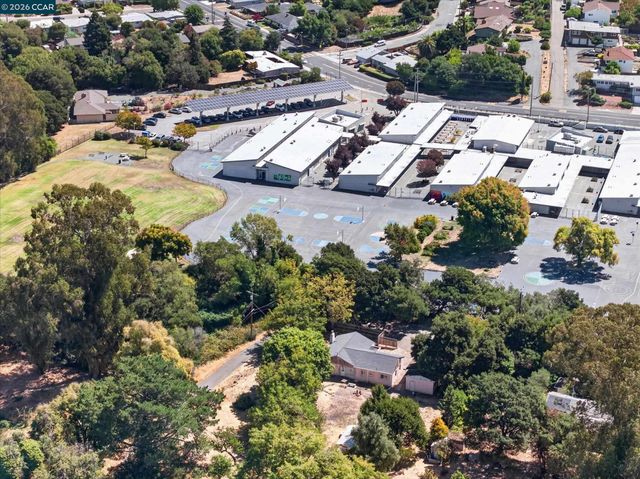 31 Laurel Ln., Richmond, CA 94803