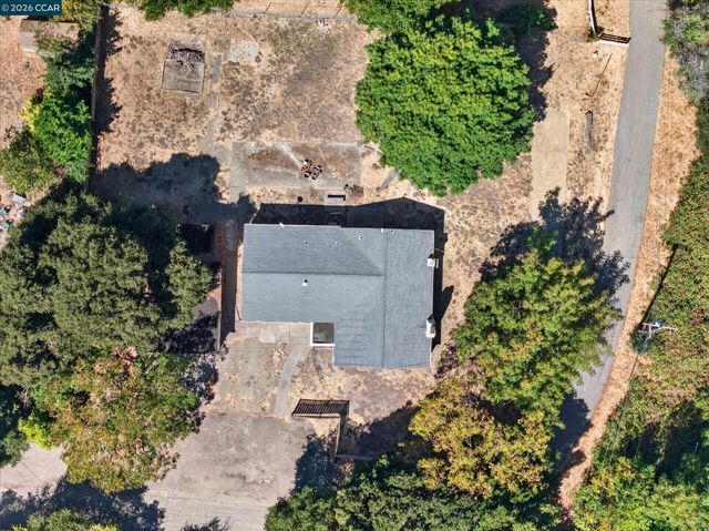 31 Laurel Ln., Richmond, CA 94803