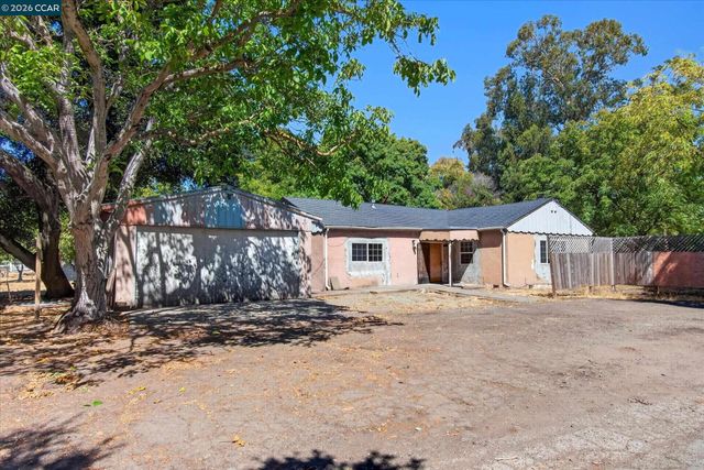 31 Laurel Ln., Richmond, CA 94803