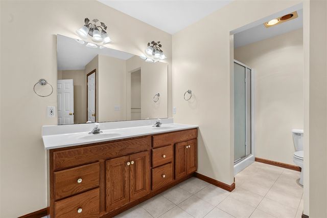5151 Autumn Glen Street, Kalamazoo, MI 49009