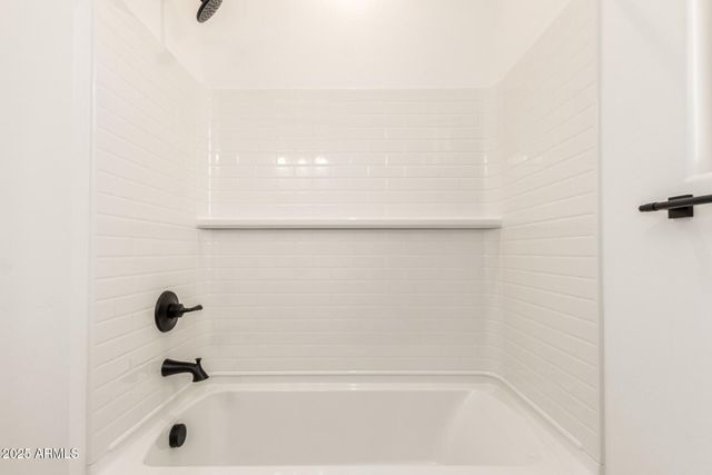 4961 W CHUCK BOX Road, Laveen, AZ 85339