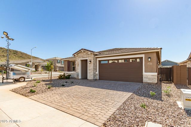 4961 W CHUCK BOX Road, Laveen, AZ 85339