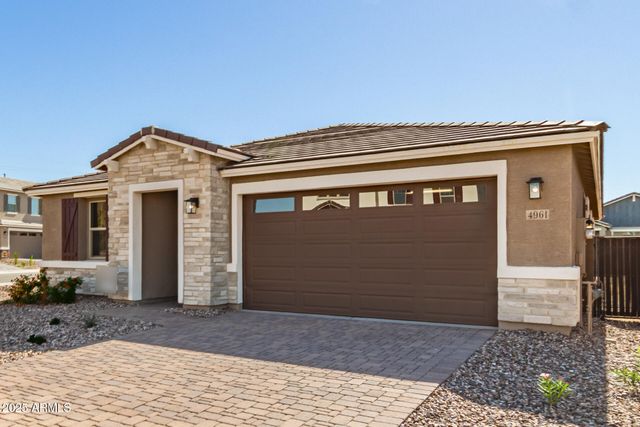 4961 W CHUCK BOX Road, Laveen, AZ 85339