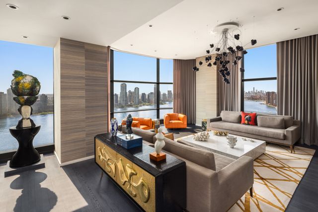 50 United Nations Plz Apt 29A, New York City, NY 10017