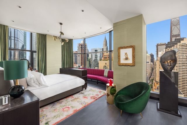 50 United Nations Plz Apt 29A, New York City, NY 10017